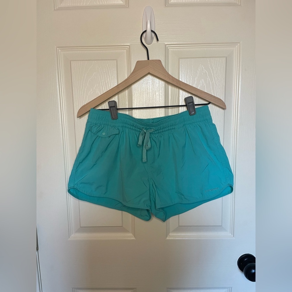 Patagonia Women’s Stretch Planing Micro Shorts 2” Size 8
